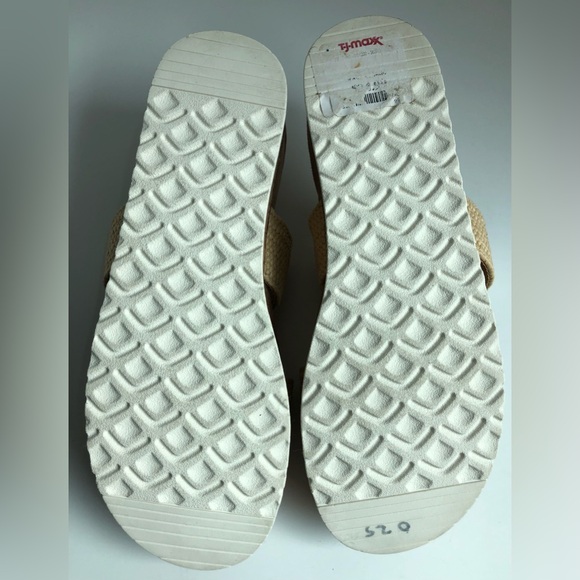 XOXO Delmar Women’s 8.5 M Double Band Flat Form Slip On Sandal Light Beige - Picture 8 of 8